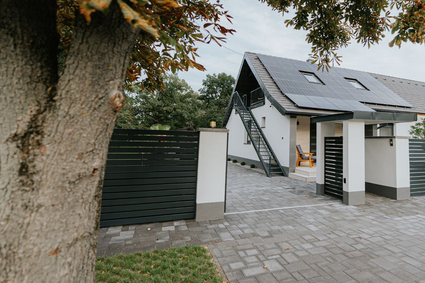 xr:d:DAF07rSNOPE:10,j:4352013185421816189,t:23112223